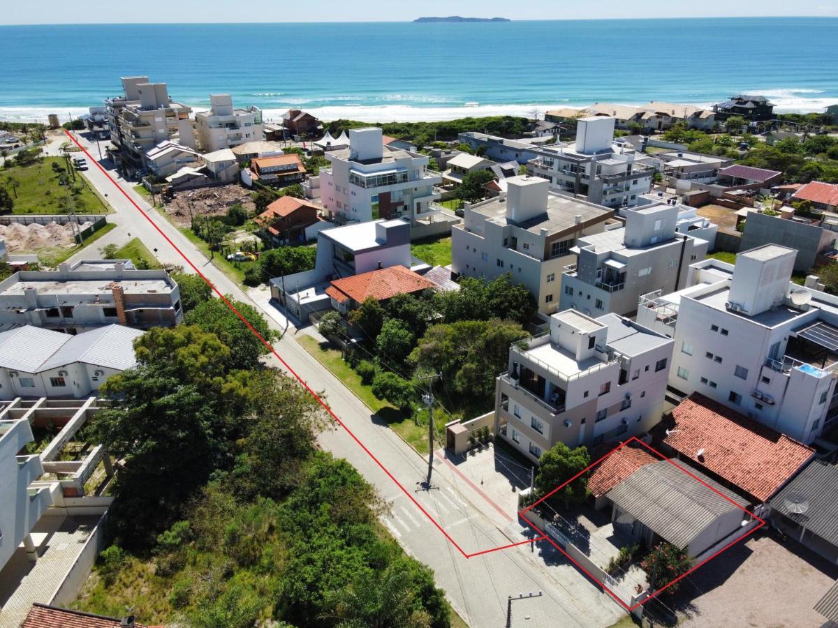 Casa de Férias Casa Entre Dois Mares - Casa Bege Bombinhas